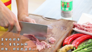 糖醋肉片的做法步骤：1