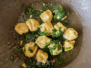 荠菜烩豆腐泡的做法步骤：11