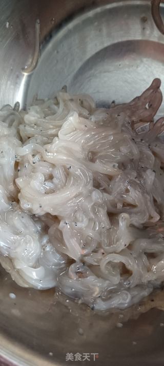 香煎面条鱼的做法步骤：1