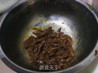 绿豆芽炒肉丝的做法步骤：4
