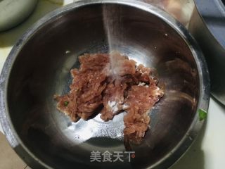 绿豆芽炒肉丝的做法步骤：3