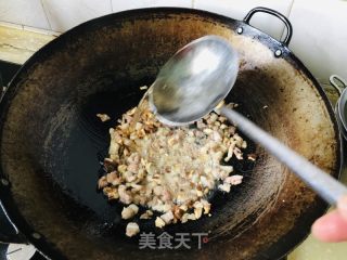 香菇炸酱面的做法步骤：5