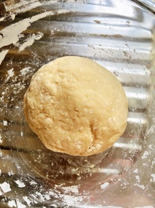 烫面葱油饼的做法步骤：1