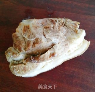 白萝卜蒸肉的做法步骤：1