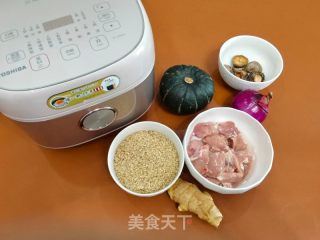 电饭煲食谱～南瓜鸡肉发芽米饭的做法步骤：1