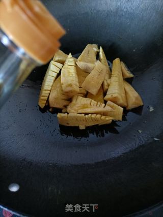 油焖春笋的做法步骤：8