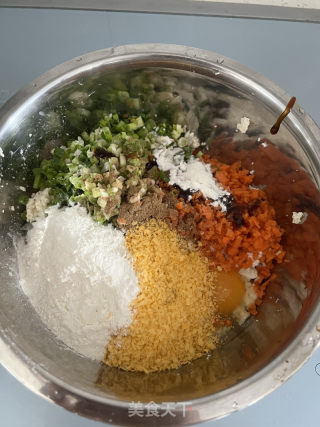 炸豆腐丸子的做法步骤：3