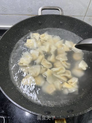 鲜肉小馄饨的做法步骤：11