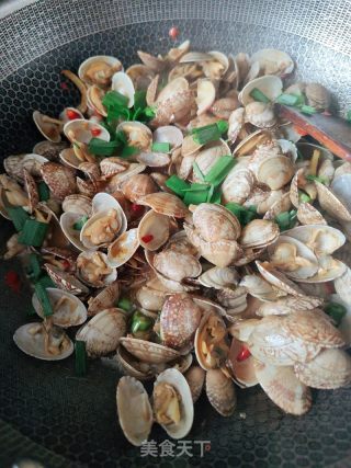 炒花蛤的做法步骤：6