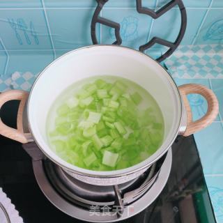花生米拌芹菜的做法步骤：4