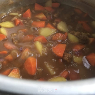 咖喱牛肉紫米饭的做法步骤：10
