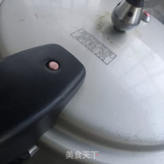 咖喱牛肉紫米饭的做法步骤：7