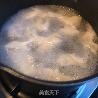 荠菜鲜肉馄饨的做法步骤：8