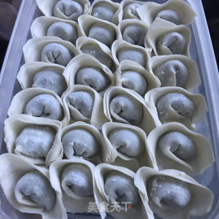 荠菜鲜肉馄饨的做法步骤：6