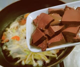 鸭血粉丝菌菇汤的做法步骤：8