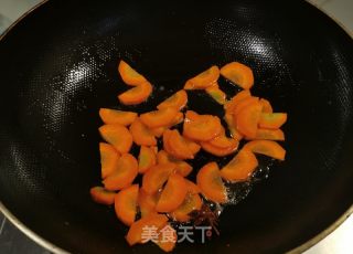 鸭血粉丝菌菇汤的做法步骤：2