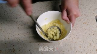 马铃薯小餐包的做法步骤：2