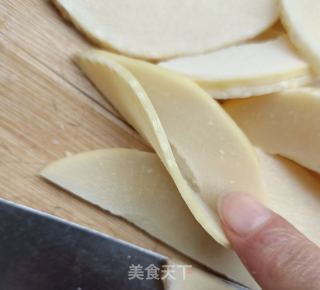 竹笋面条菜肉夹的做法步骤：2