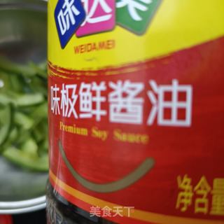 拌小凤瓜皮的做法步骤：10