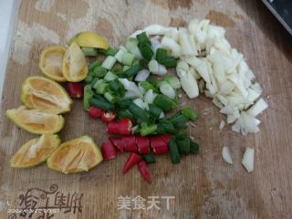 凉拌牛肉的做法步骤：1