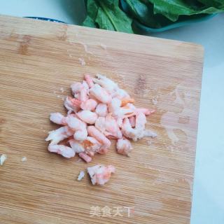虾仁菠菜的做法步骤：2