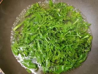 松仁荠菜的做法步骤：2