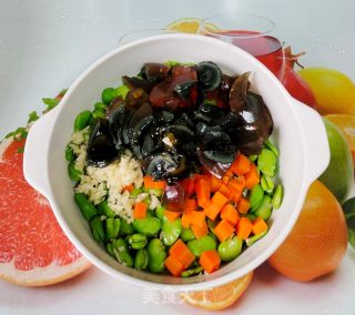 蚕豆拌皮蛋的做法步骤：5