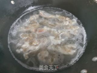 肥牛冬瓜汤的做法步骤：2