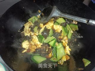 黄瓜木耳炒鸡蛋的做法步骤：9
