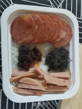 港式榄菜火腿肴肉酱拌饭的做法步骤：5