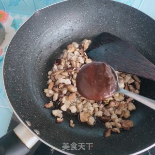 鸡肉香菇炸酱的做法步骤：5