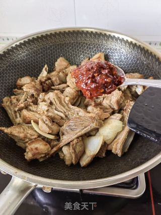 红焖羊肉的做法步骤：9