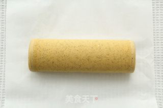 焦糖奶油红茶蛋糕卷，淡淡茶香+浓郁焦糖奶油的做法步骤：19