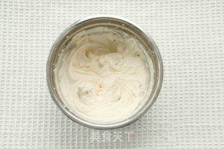 焦糖奶油红茶蛋糕卷，淡淡茶香+浓郁焦糖奶油的做法步骤：16