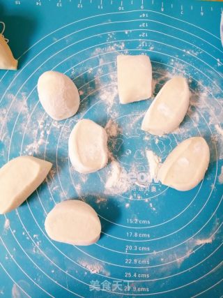 猪肉莲藕馅包子的做法步骤：9