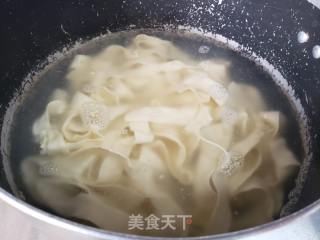 蒜苗鸡蛋捞面的做法步骤：8
