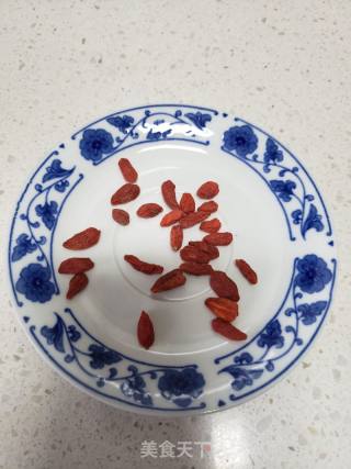 山药红枣小米粥的做法步骤：4