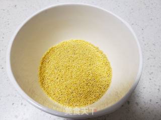 山药红枣小米粥的做法步骤：1