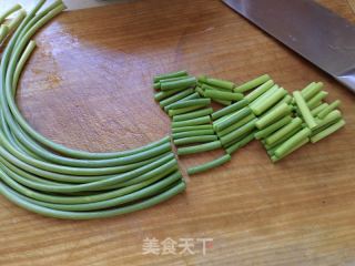 炒腊猪脸的做法步骤：3