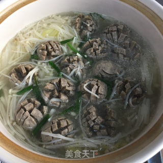 肉丸菌菇白菜汤的做法步骤：10