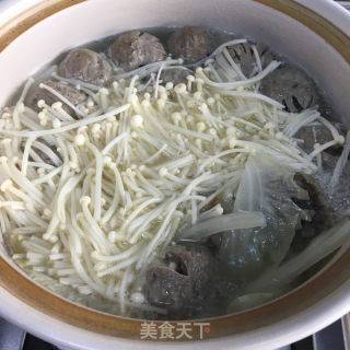 肉丸菌菇白菜汤的做法步骤：8