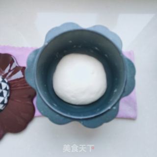 茴香鸡蛋馅饼的做法步骤：1