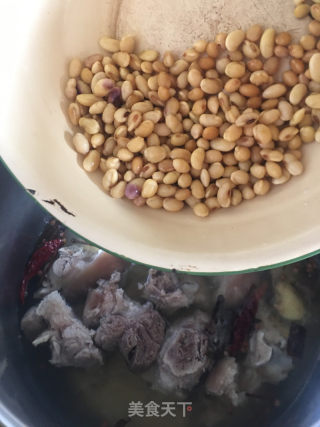黄豆焖猪手的做法步骤：6