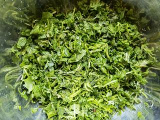 荠菜馍的做法步骤：3