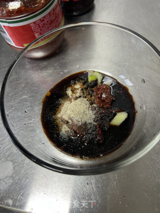 酱羊肉粉丝煲的做法步骤：4