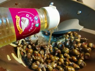 酱炒螺蛳的做法步骤：6