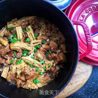 红烧肉炖腐竹的做法步骤：11