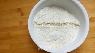 千层饼家常做的做法步骤：1