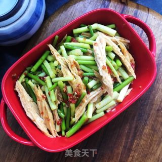 蒜苔炒腐竹的做法步骤：7