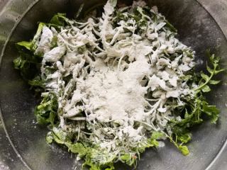 荞麦面蒸荠菜的做法步骤：3